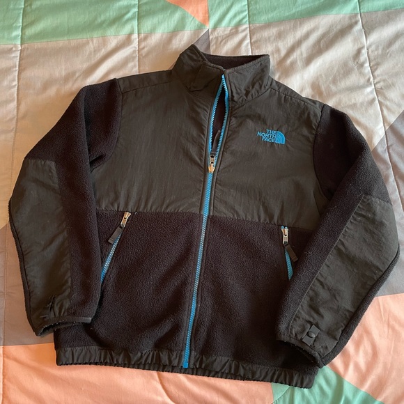 The North Face Other - Boy’s The North Face black/blue Denali fleece coat, Medium (10–12)